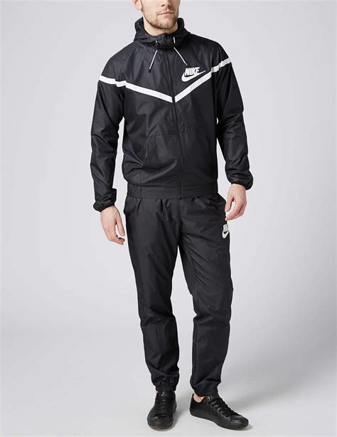 nylon jogging suit for men.